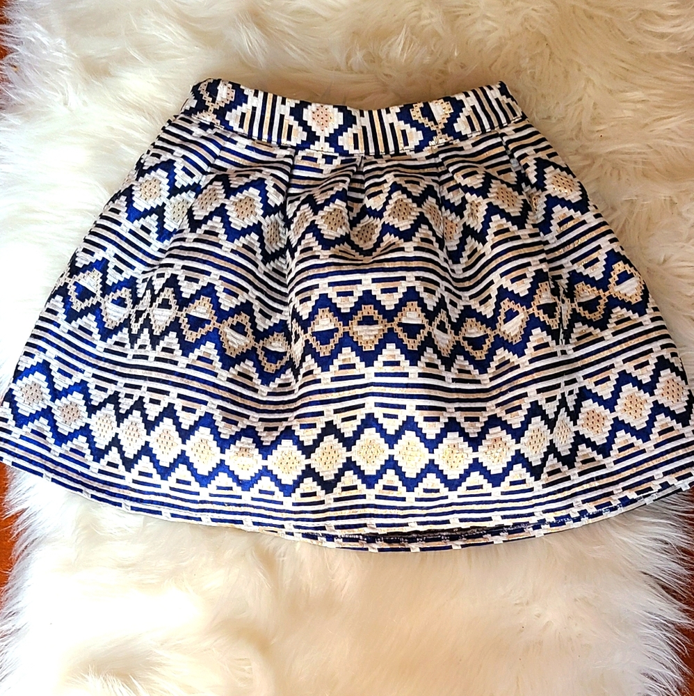 Young Dimension Zip Up Skirt